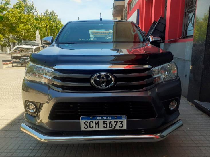 DEFENSA URBANA PR HILUX VIGO