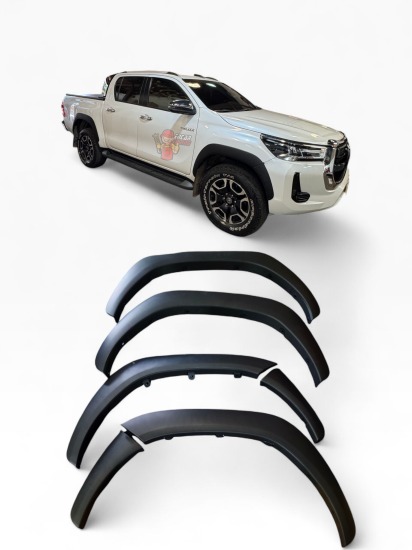 FENDER HILUX REVO  2016+