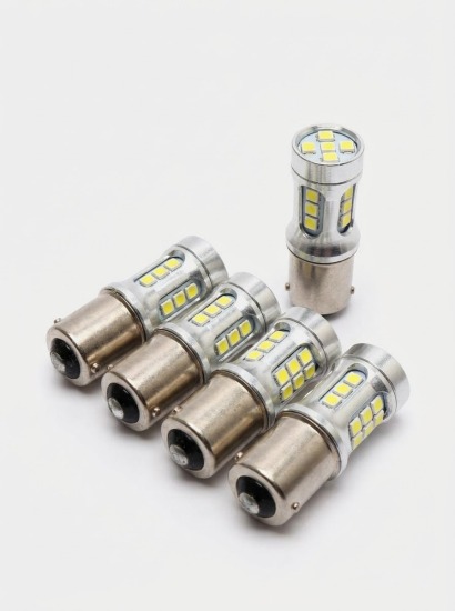 FOCO LED BLANCO CON BASE 1FIL ( 24A/18 )